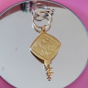 Drunkard's Gold Keychain (Bottle Opener) / A Hundred Years of Life Gold Tone